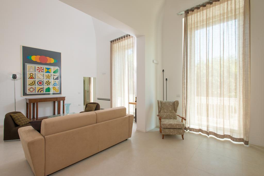 Le Bifore Charming House Lecce Buitenkant foto