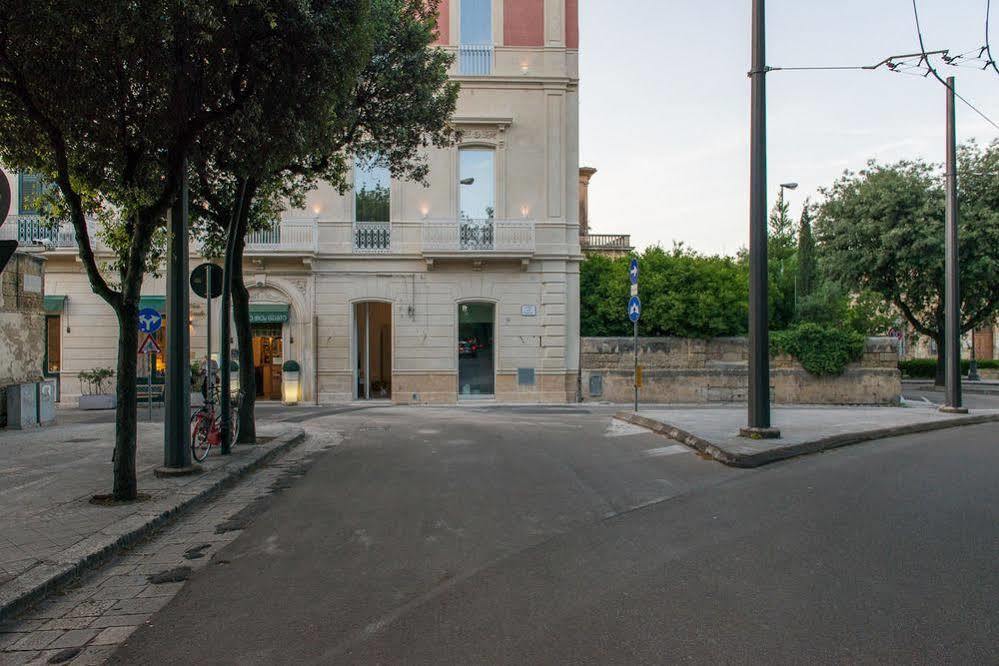 Le Bifore Charming House Lecce Buitenkant foto